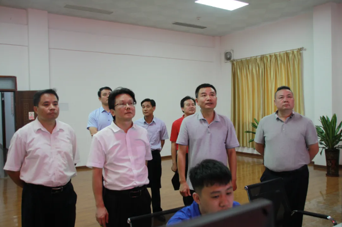 首页| 耀彩网官方网站入口